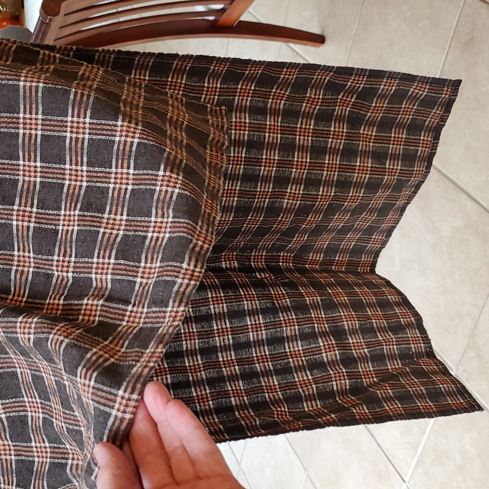 Plaid Sleeveless HI/LO SHIRT - Picture 4 of 5